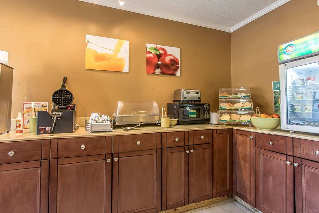 Quality Inn Cleveland Étterem fotó